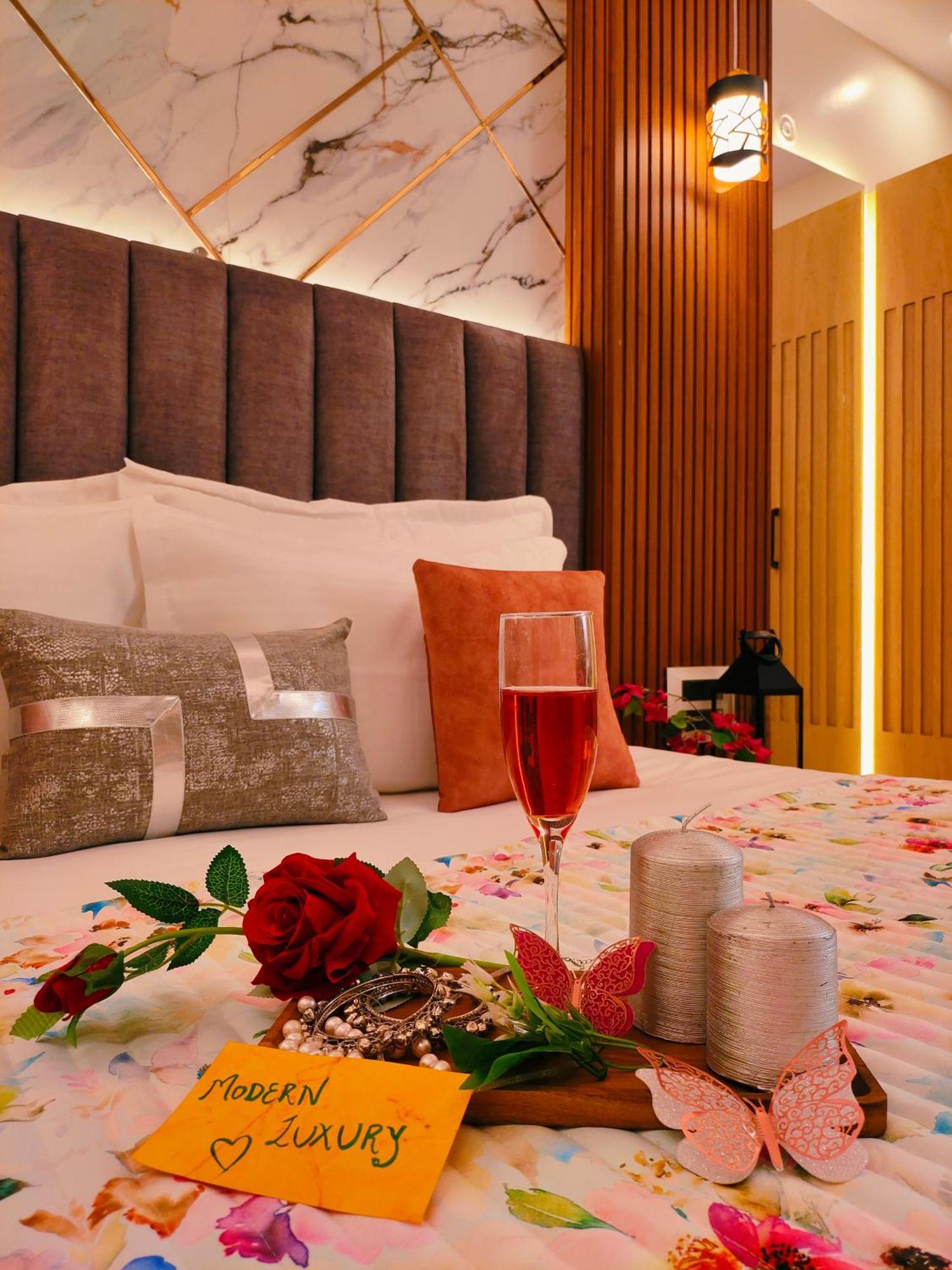 Sarang Palace - A Luxury Boutique Hotel Džajpur Exteriér fotografie
